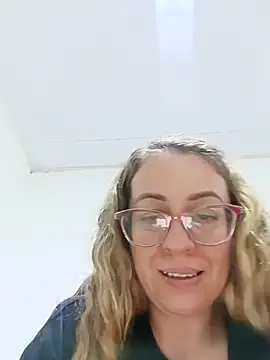 miss_hanna07 live cam on StripChat