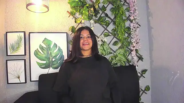 Kim_lowel webcam