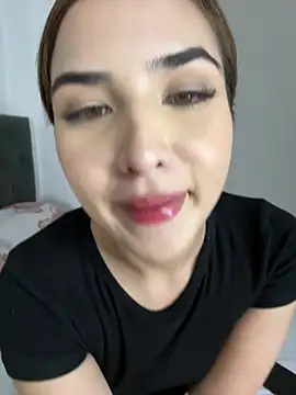 LadyScarlett_