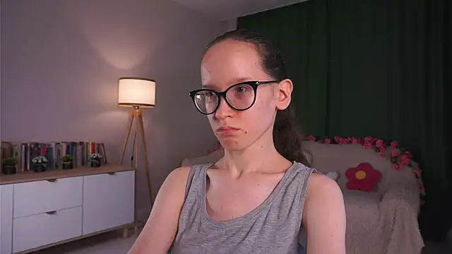 BettyBrowni webcam