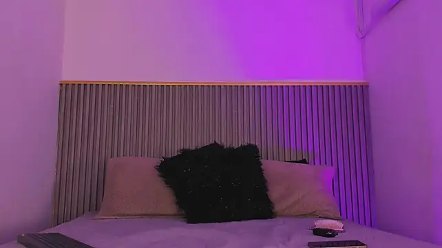 ashvalentine_ webcam