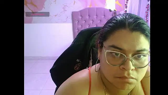 xiomara1609 live cam on StripChat