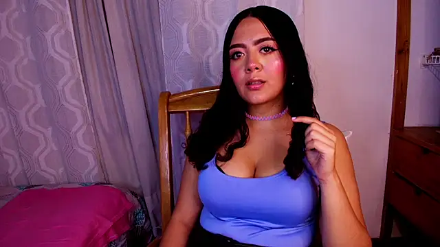 dreamvictori live cam on StripChat