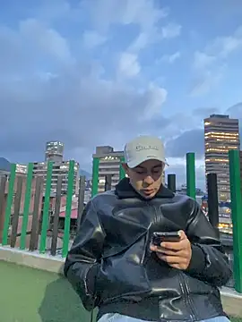 taylor_diamondboy (M young) - Cum