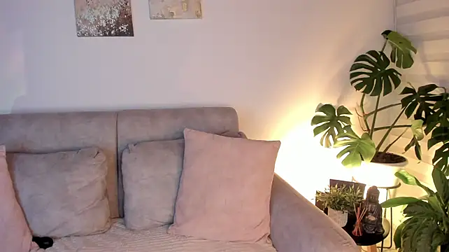 AlleCollins live cam on StripChat