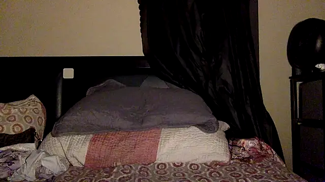 PoppingPussyPop live cam on StripChat