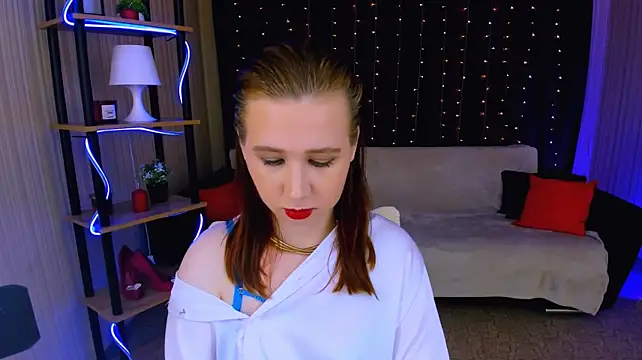 MooonlightSky live cam on StripChat