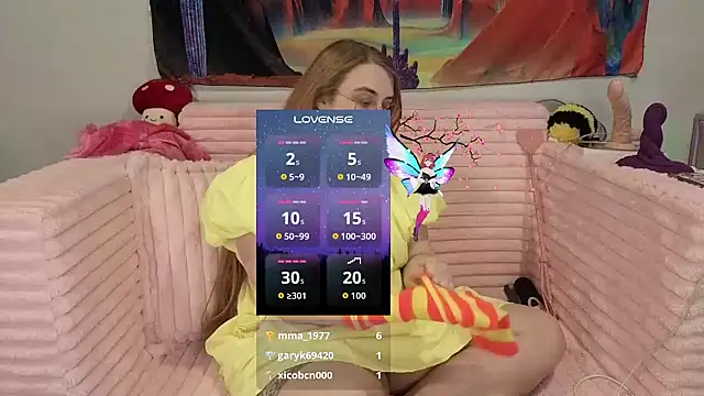 WillowtheWhip87 live cam on StripChat