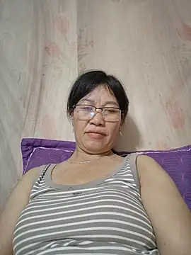 Orio_9x live cam on StripChat