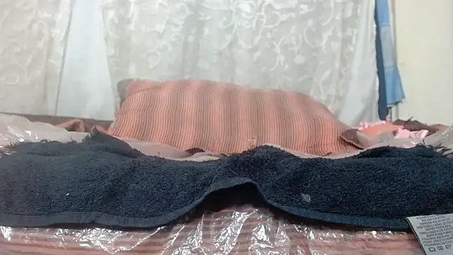 Bunnyxx01 live cam on StripChat