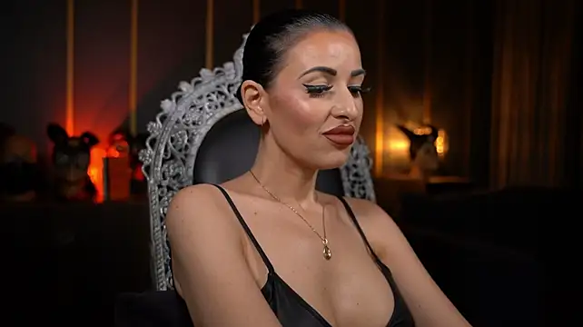 kelly_kent live cam on StripChat