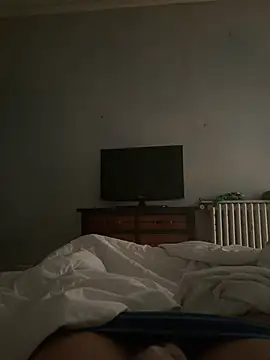 Nikola93300 live cam on StripChat