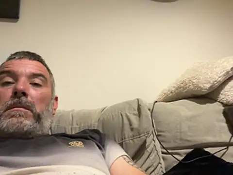 plymouthlad82 live cam on StripChat