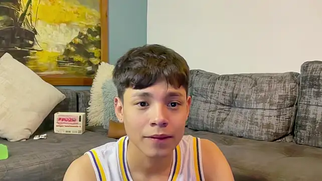 Andy_Belier23 live cam on StripChat
