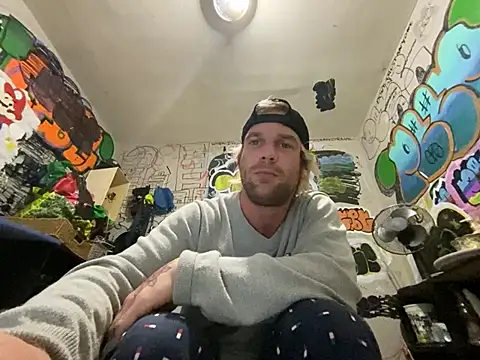 gothboiplzty live cam on StripChat