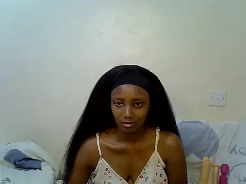 Trixiepixy live cam on StripChat