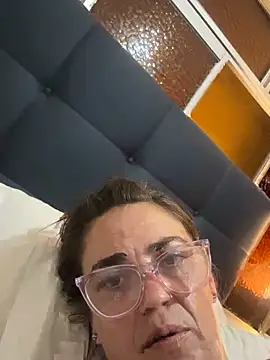tapesexxx live cam on StripChat