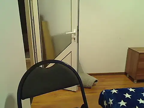 Adelatoo live cam on StripChat