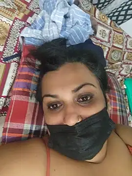 shreeni-jaiswa live cam on StripChat
