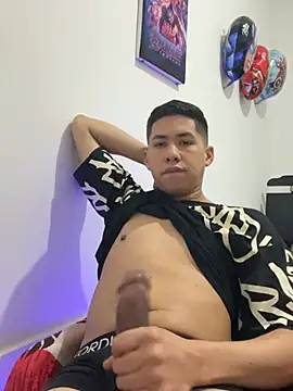 Jhossep_Castillo live cam on StripChat