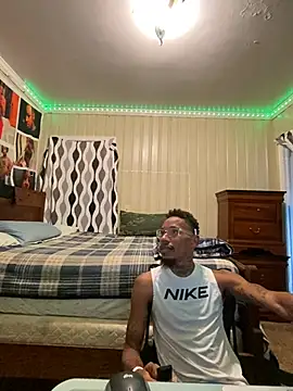 KingDerRico live cam on StripChat