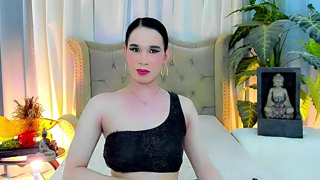 LexiLoreOnTop live cam on StripChat