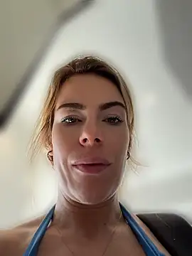 oliviafranciis 🚐 sex chat