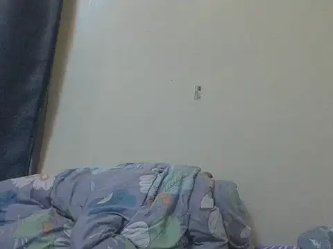 sweety_alice1 live cam on StripChat