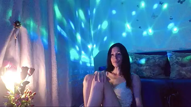 ElysaSun live cam on StripChat