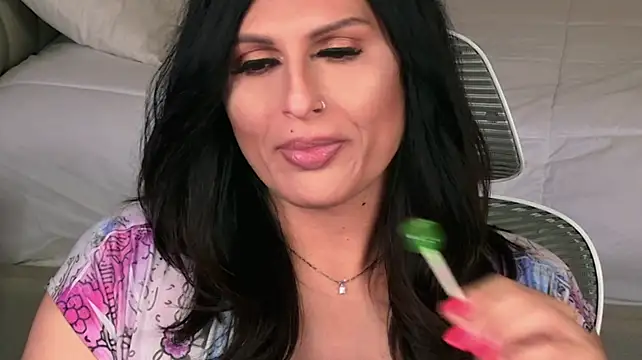 xprettysmilex live cam on StripChat