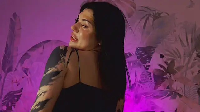 DarcyDarkness webcam