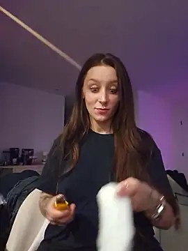 LilyOrion live cam preview on Stripchat