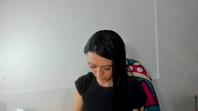 Amy_Kobold3 live cam on StripChat