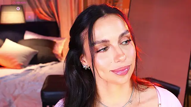 LunaNight live cam on StripChat