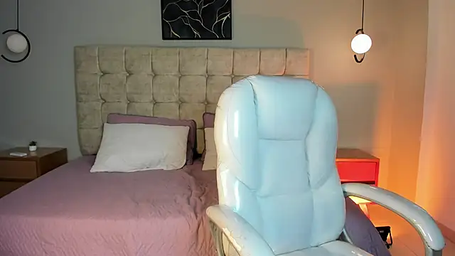 Naomy9_ webcam