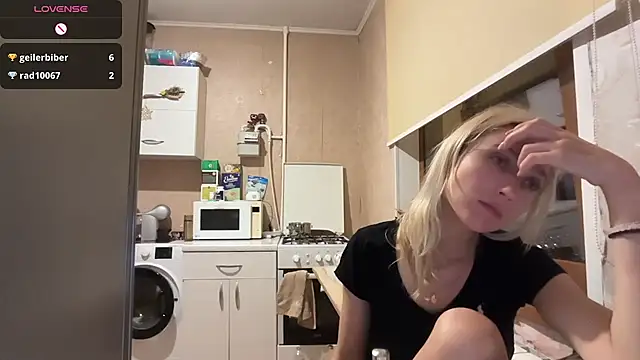 AngelJeni live cam on StripChat