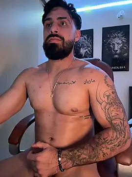 Ryan_Black3 live cam on StripChat