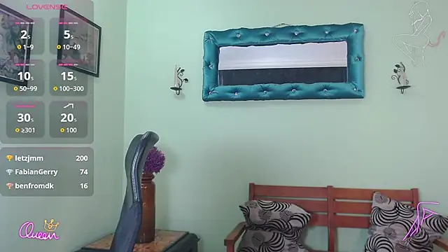 _Victoria_Jones_ live cam on StripChat
