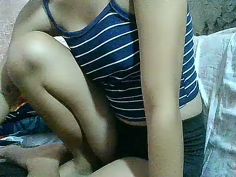 PinaySkinnyGirl live cam on StripChat