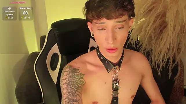 AndyWiilliams live cam on StripChat