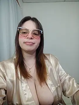 lorenita_88 live cam on StripChat