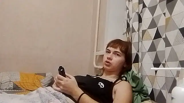 Mialivia live cam on StripChat