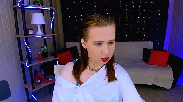 MooonlightSky live cam on StripChat
