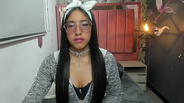 Gia_Evans__ 🔪 nude chat