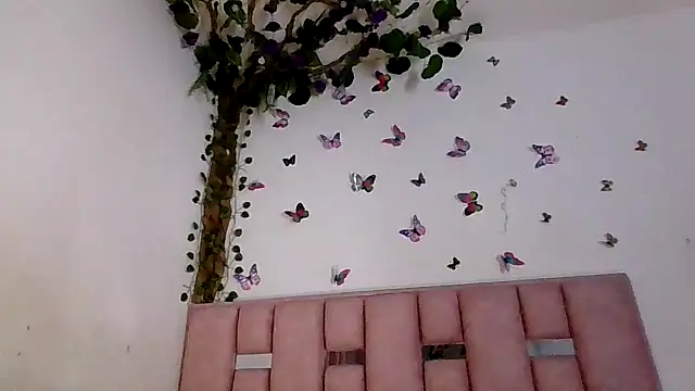 abby_moss_2 live cam on StripChat