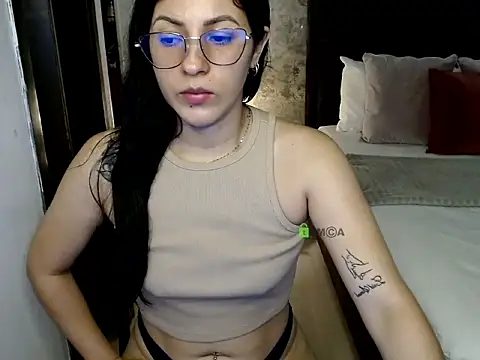 isa_cruzx webcam