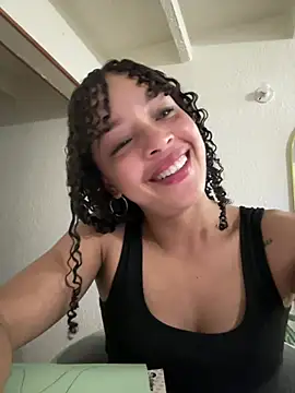 yasmin777_ (F young) - get naked