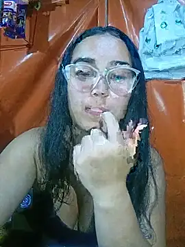 sol_scarleett (F teen) - Oil in my ass😏😏🔥