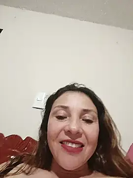 Angelika_Clauss live cam on StripChat