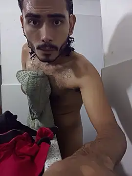 alenders02 live cam on Stripchat
